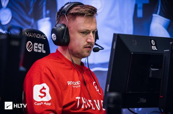 掌握LOL海克斯大乱斗恶魔小丑的最佳玩法技巧